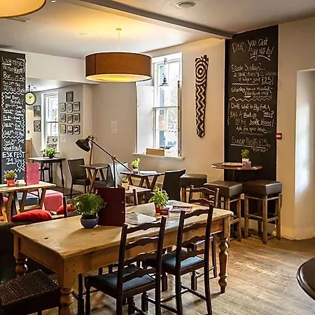 Woolpack Fogadó 2*
